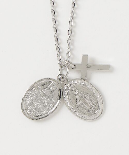 atmos pink（アトモスピンク）の「atmos pink Cross Charm Necklace / アトモス ピンク クロスチャーム ネックレス（ネックレス・レディース・シルバー・FREE）」の4枚目の写真