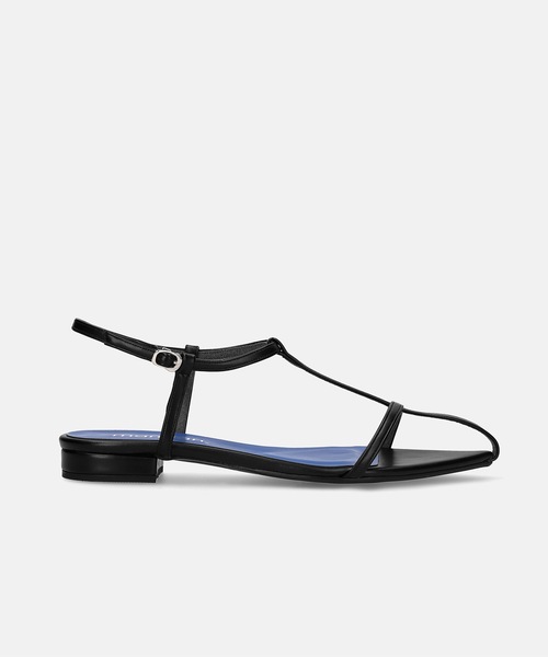 MAMIAN(マミアン)の「ポインテッドトゥ Tストラップ フラットサンダル(サンダル・レディース・ライム/シルバー/ブラック・L/LL/M/S)」の4枚目の写真