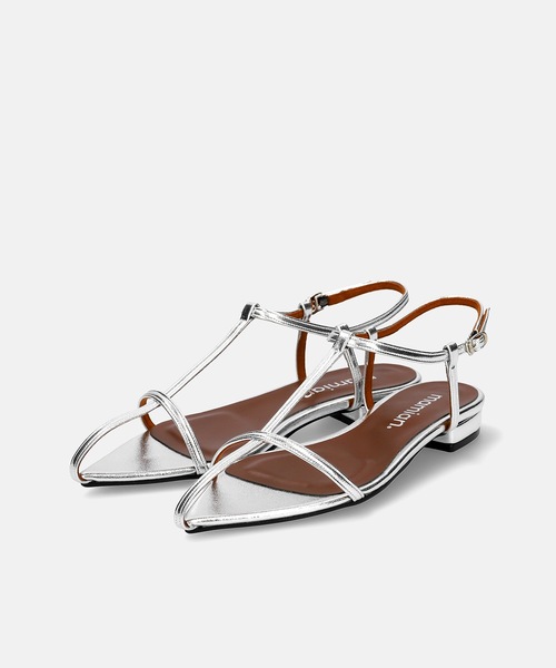 MAMIAN(マミアン)の「ポインテッドトゥ Tストラップ フラットサンダル(サンダル・レディース・ライム/シルバー/ブラック・L/LL/M/S)」の20枚目の写真