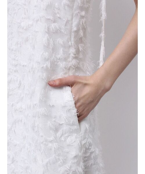 OUNNOUN（オウンノウン）の「【OUNNOUN】カットジャガードキャミワンピース（ワンピース・レディース・ブラック/ホワイト・FREE）」の10枚目の写真