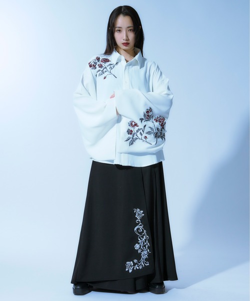 Ellno Loset(エルノロゼット)の「和スリーブフラワー刺繍シャツ(シャツ/ブラウス・メンズ・オフホワイト/ブラック/ブルーグレー・LARGE/MEDIUM/SMALL)」の18枚目の写真