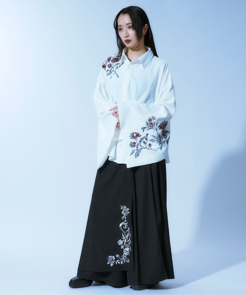 Ellno Loset(エルノロゼット)の「和スリーブフラワー刺繍シャツ(シャツ/ブラウス・メンズ・オフホワイト/ブラック/ブルーグレー・LARGE/MEDIUM/SMALL)」の21枚目の写真