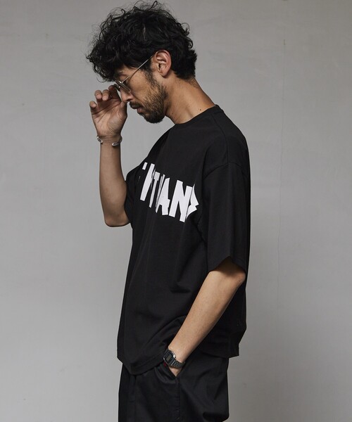 Firsthand(ファーストハンド)の「Firsthand/ファーストハンド 6オンス フロントテープロゴプリント クルーネックTシャツ / プリントTシャツ(Tシャツ/カットソー・メンズ・ホワイト/チャコールグレー/ブラック・L/M)」の19枚目の写真