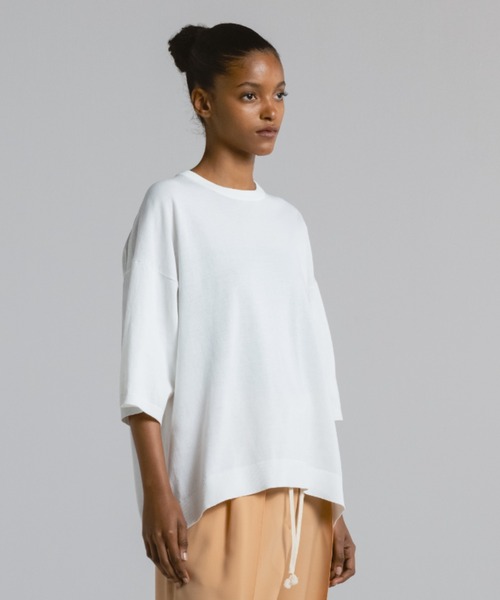 CINOH（チノ）の「コットンビッグニットTシャツ（ニット/セーター・レディース・チャコールグレー/ブラック/ホワイト・38/36）」の20枚目の写真