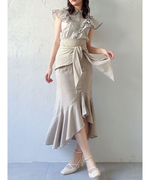 dazzlin(ダズリン)の「ラップマーメイドラインスカート(スカート・レディース・ブラック/ベージュ/グレー・SMALL/MEDIUM)」の13枚目の写真