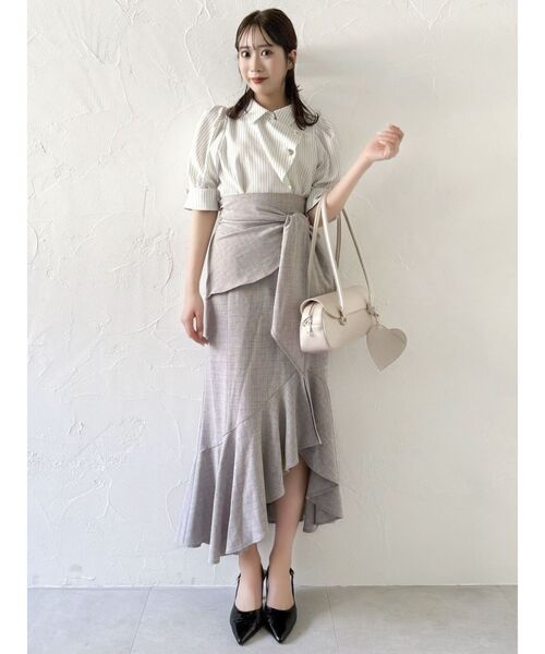 dazzlin(ダズリン)の「ラップマーメイドラインスカート(スカート・レディース・ブラック/ベージュ/グレー・SMALL/MEDIUM)」の21枚目の写真