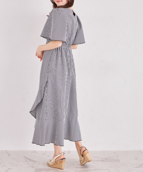 トッコクローゼット フレアスリーブギンガムチェックアシメラッフルワンピース トッコクローゼット tocco closet パール付きフレアスリーブ