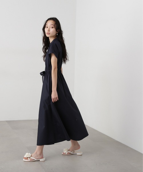 N.（N. Natural Beauty Basic）（エヌエヌナチュラルビューティーベーシック）の「オープンカラーシャツワンピース（ワンピース・レディース・ベージュ/ネイビー/ブルー系その他・MEDIUM）」の13枚目の写真