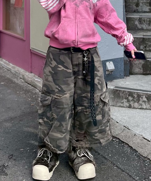 yumin ha beetle camo ハーフパンツ　y2k 平成　L XU（エックスユー）の「【Never mind the XU】camouflage damage half
