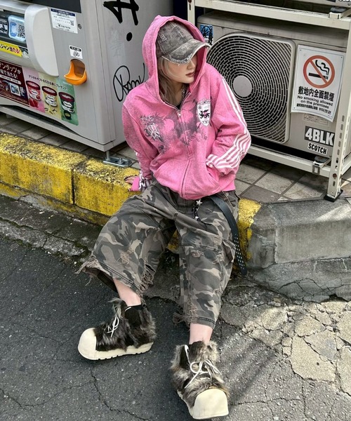XU（エックスユー）の「【Never mind the XU】camouflage damage half pants / 【ネバーマインド ザ エックスユー】カモフラージュダメージデニムハーフパンツ（デニムパンツ・メンズ・ブラック/カモフラージュ・S）」の15枚目の写真