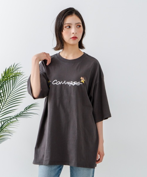 CONVERSE(コンバース)の「【CONVERSE/コンバース】×【TOM AND JERRY/トムとジェリー】ブランドロゴ 刺繍 オーバーサイズ Tシャツ(Tシャツ/カットソー・レディース・ブラック/ホワイト・LARGE/MEDIUM)」の17枚目の写真