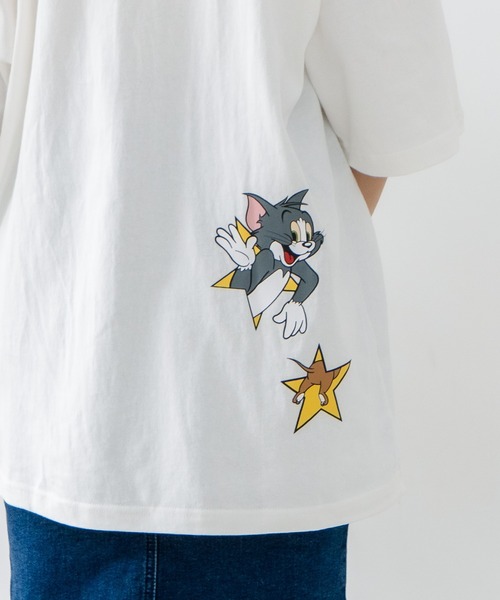 CONVERSE(コンバース)の「【CONVERSE/コンバース】×【TOM AND JERRY/トムとジェリー】ブランドロゴ 刺繍 オーバーサイズ Tシャツ(Tシャツ/カットソー・レディース・ブラック/ホワイト・LARGE/MEDIUM)」の10枚目の写真