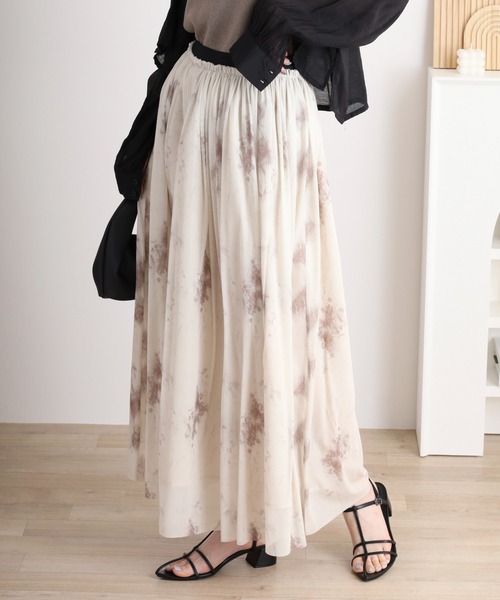 FUNALIVE(ファンアライブ)の「プリントフレアチュールロングスカート(スカート・レディース・B/A・FREE)」の3枚目の写真