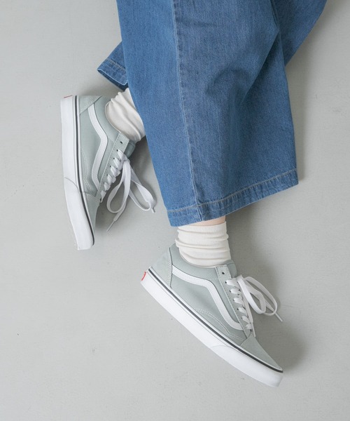 URBAN RESEARCH Sonny Label（アーバンリサーチサニーレーベル）の「VANS　Old Skool（スニーカー・レディース・グレー系その他・6/5.5/5）」の2枚目の写真