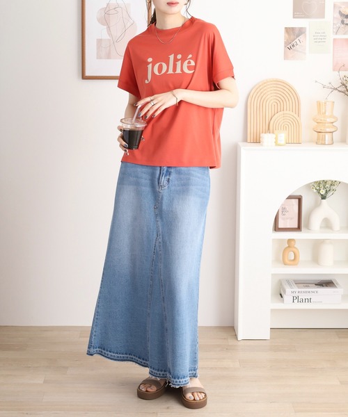 EGLANTINE(エグランティーヌ)の「EGLANTINE jolieロゴプリント半袖Tシャツ【日本製】(Tシャツ/カットソー・レディース・ブラック/オフホワイト/オレンジ/グリーン/シルバーグレー・40)」の8枚目の写真