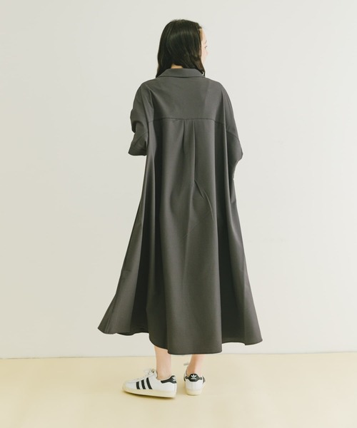 【TOTEME】ストライプマキシワンピース TOTEME 織地 マキシワンピース ストライプ | THE OUTNET (アウト