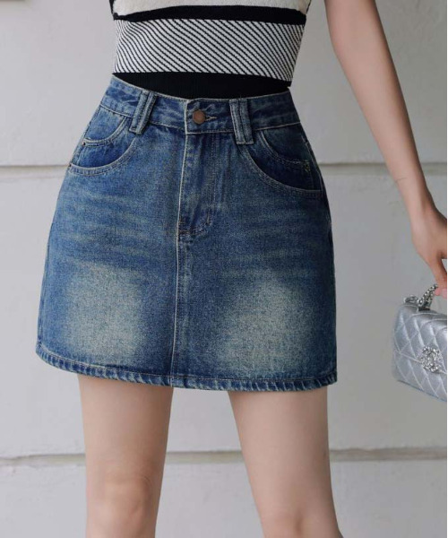 FINEnough（ファインナフ）の「デニムミニスカート/インパン付き（スカート・レディース・ブルー/インディゴブルー・M/S/L）」の5枚目の写真