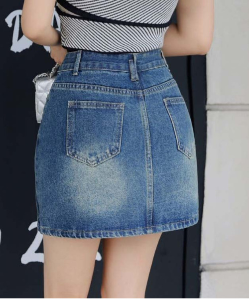 FINEnough（ファインナフ）の「デニムミニスカート/インパン付き（スカート・レディース・ブルー/インディゴブルー・M/S/L）」の8枚目の写真