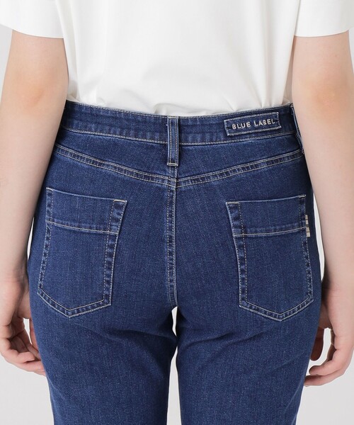 BLUE LABEL CRESTBRIDGE(ブルーレーベルクレストブリッジ)の「ストレッチデニムストレートパンツ(デニムパンツ・レディース・ブルー/ブルー系その他4・36/38/40/34)」の10枚目の写真