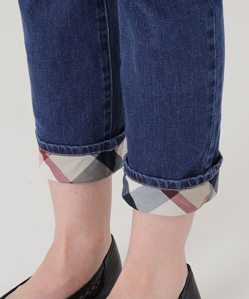 BLUE LABEL CRESTBRIDGE(ブルーレーベルクレストブリッジ)の「ストレッチデニムストレートパンツ(デニムパンツ・レディース・ブルー/ブルー系その他4・36/38/40/34)」の14枚目の写真