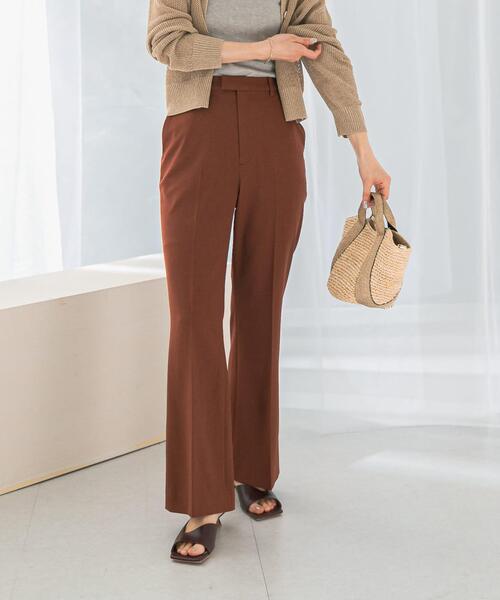 URBAN RESEARCH ROSSO WOMEN（アーバンリサーチ　ロッソ）の「イージーケアセミフレアパンツ（その他パンツ・レディース・ブラック/ブラウン系その他・34/36/38/40）」の16枚目の写真