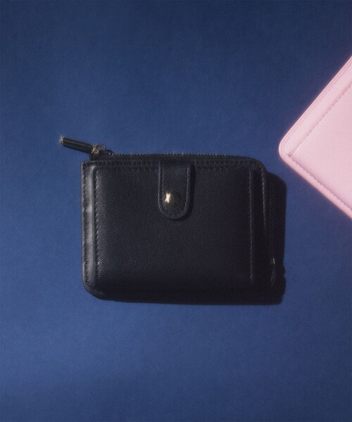 Ray BEAMS（レイビームス）の「【別注】BEAURE / ミニ ウォレット（ポーチ・レディース・ブラック/ピンク・ONE SIZE）」の3枚目の写真