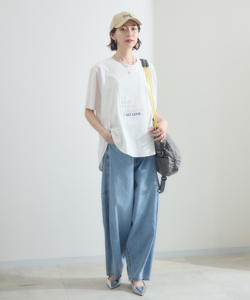 Paradise Picnic(パラダイスピクニック)の「エンボスロゴTシャツ(Tシャツ/カットソー・レディース・ベージュ/ブラック/ホワイト・FREE)」の5枚目の写真