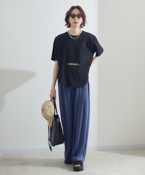 Paradise Picnic(パラダイスピクニック)の「エンボスロゴTシャツ(Tシャツ/カットソー・レディース・ベージュ/ブラック/ホワイト・FREE)」の11枚目の写真