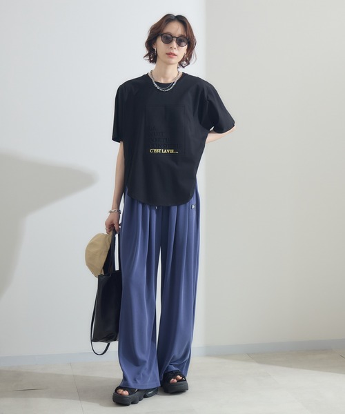 Paradise Picnic(パラダイスピクニック)の「エンボスロゴTシャツ(Tシャツ/カットソー・レディース・ベージュ/ブラック/ホワイト・FREE)」の12枚目の写真