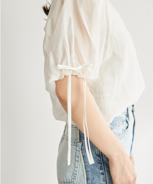 Auntie Rosa(アンティローザ)の「【 shochan direction item 】パフスリーブ2wayシアーブラウス(シャツ/ブラウス・レディース・ホワイト/グレー・FREE)」の12枚目の写真