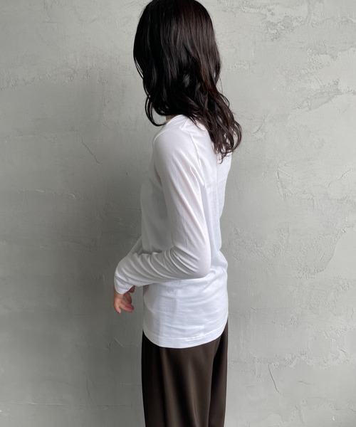 HANES（ヘインズ）の「[HANES/ヘインズ] 2P FOR HER ジャパンフィットクルーネックパックTシャツ（Tシャツ/カットソー・レディース・ホワイト×ブラック・M/L）」の11枚目の写真