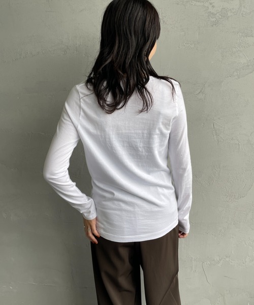 HANES（ヘインズ）の「[HANES/ヘインズ] 2P FOR HER ジャパンフィットクルーネックパックTシャツ（Tシャツ/カットソー・レディース・ホワイト×ブラック・M/L）」の12枚目の写真