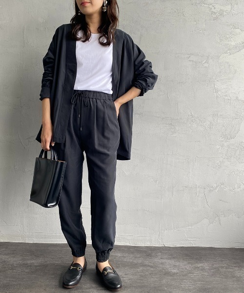 HANES（ヘインズ）の「[HANES/ヘインズ] 2P FOR HER ジャパンフィットクルーネックパックTシャツ（Tシャツ/カットソー・レディース・ホワイト×ブラック・M/L）」の3枚目の写真