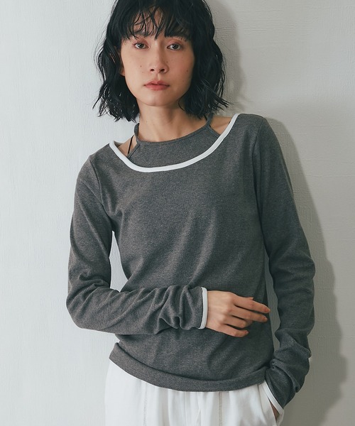レイヤード風オープンショルダー長袖トップス（Tシャツ