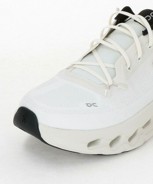 On＞CLOUDTILT スニーカー（スニーカー）｜On（オン）のファッション