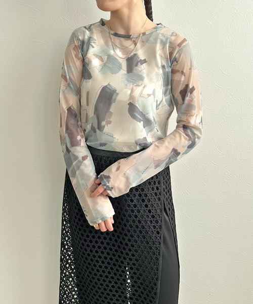 LHELBIE(レルビエ)の「ラフペイントシアートップス(Tシャツ/カットソー・レディース・イエロー/グレイッシュベージュ/ブラック・M)」の5枚目の写真
