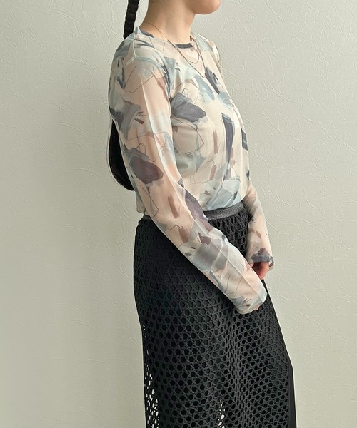 LHELBIE(レルビエ)の「ラフペイントシアートップス(Tシャツ/カットソー・レディース・イエロー/グレイッシュベージュ/ブラック・M)」の8枚目の写真