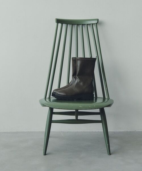 YECCA VECCA（イェッカヴェッカ）の「トラックソールブーツ（ブーツ・レディース・ブラウン/ブラック・22.5cm/23.5cm/24.5cm）」の16枚目の写真