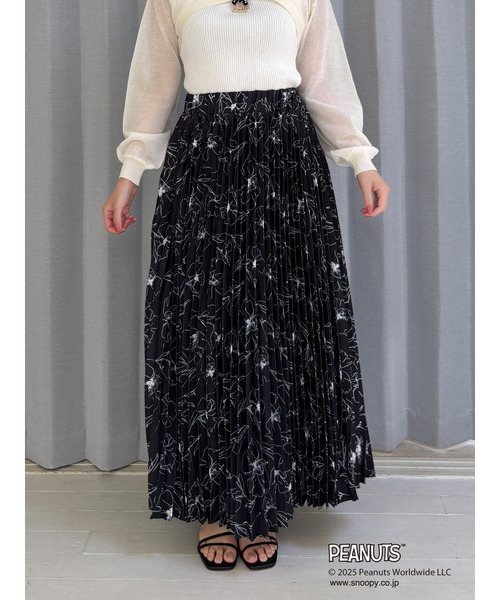 MIIA（ミーア）の「PEANUTS ラインフラワースカート（スカート・レディース・オフホワイト/ブラック・FREE）」の16枚目の写真