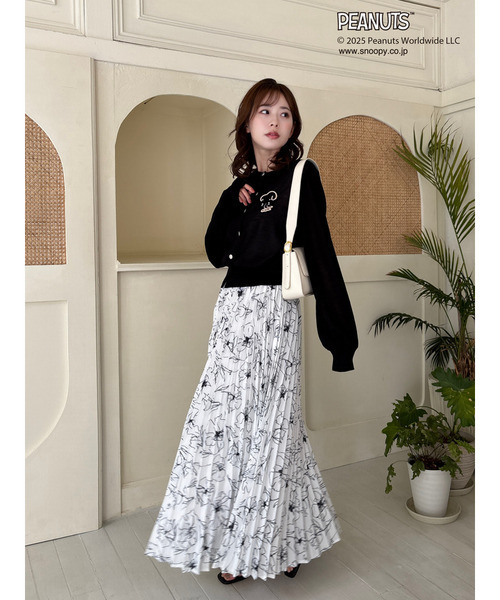 MIIA（ミーア）の「PEANUTS ラインフラワースカート（スカート・レディース・オフホワイト/ブラック・FREE）」の3枚目の写真