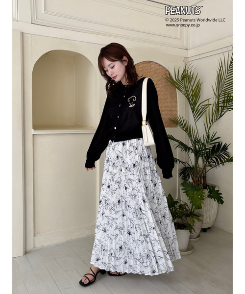 MIIA（ミーア）の「PEANUTS ラインフラワースカート（スカート・レディース・オフホワイト/ブラック・FREE）」の7枚目の写真