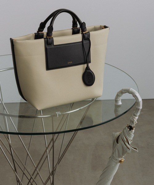 E'POR(エポール)の「【E'POR】【撥水加工・超軽量】 BOAT BAG Medium(トートバッグ・レディース・キナリ/ブラック・FREE)」の16枚目の写真