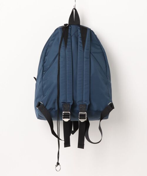 FREDRIK PACKERS（フレドリックパッカーズ）の「【FREDRIK PACKERS】420D FIELD PACK FASTENER（バックパック/リュック・レディース・ネイビー/ブラック/カーキ・FREE）」の4枚目の写真