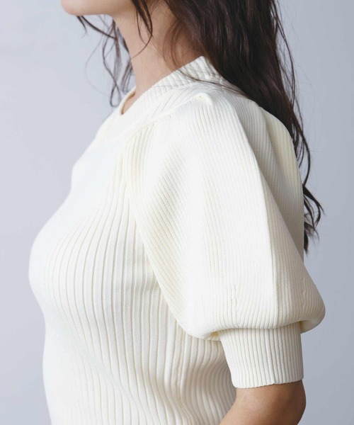 PICCIN PERLA(ピッチンペルラ)の「バルーンスリーブニット(ニット/セーター・レディース・アイボリー/ブラック・M)」の7枚目の写真