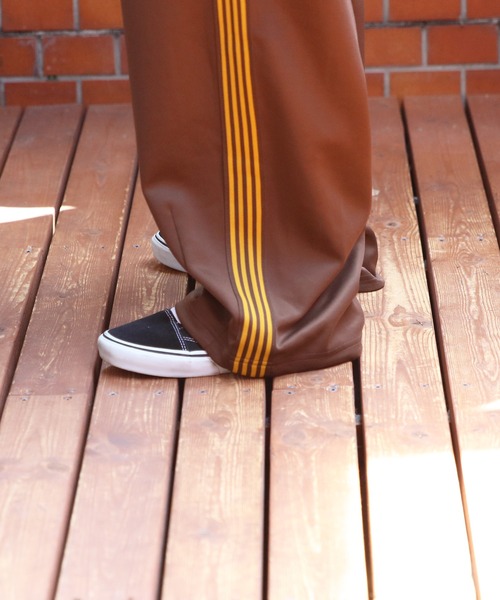 ８(eight)（エイト）の「ハチ刺繍入りバルーンパンツ（スウェットパンツ・メンズ・ブラック/アイボリー/ブラウン・MEDIUM/LARGE）」の10枚目の写真