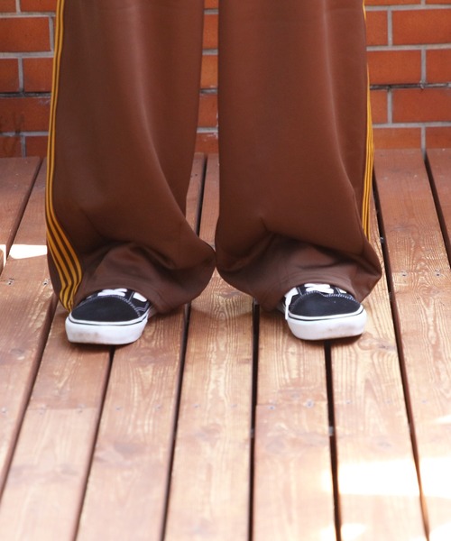 ８(eight)（エイト）の「ハチ刺繍入りバルーンパンツ（スウェットパンツ・メンズ・ブラック/アイボリー/ブラウン・MEDIUM/LARGE）」の16枚目の写真