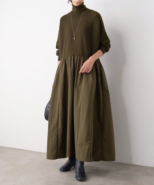 BEARDSLEY ビアズリー　ニットコンビワンピース BEARDSLEY（ビアズリー）の「《ビアズリー》モックネックニット