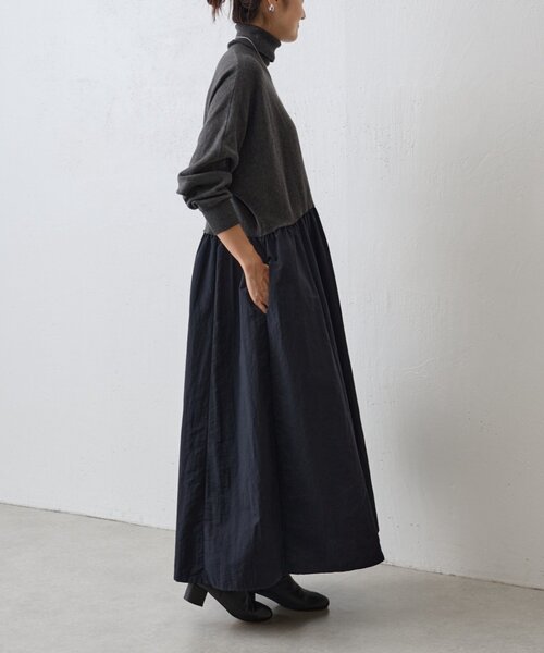 BEARDSLEY（ビアズリー）の「ニットコンビギャザーワンピース（ワンピース・レディース・グレー/カーキ・1/0）」の11枚目の写真