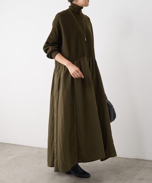 BEARDSLEY（ビアズリー）の「ニットコンビギャザーワンピース（ワンピース・レディース・グレー/カーキ・1/0）」の6枚目の写真