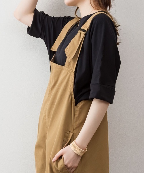 RCD(アールシーディー)の「アシメサスペンダーサロペットパンツ(サロペット/オーバーオール・レディース・カーキ/ブラック/ベージュ・4L~5L/LL~3L/M-L)」の10枚目の写真